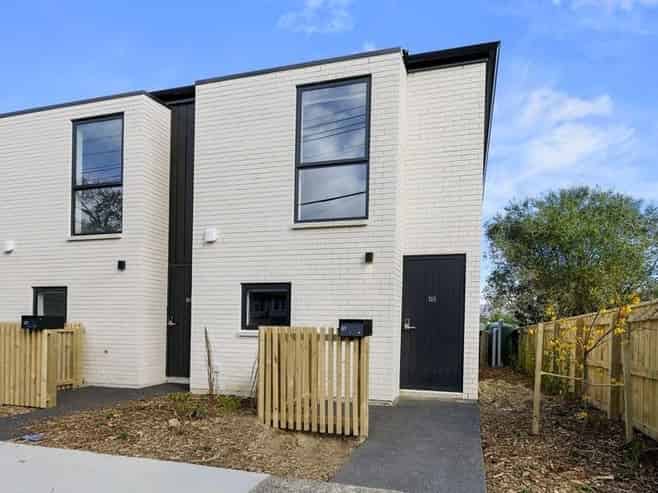 11/1 Rimu Street, Naenae