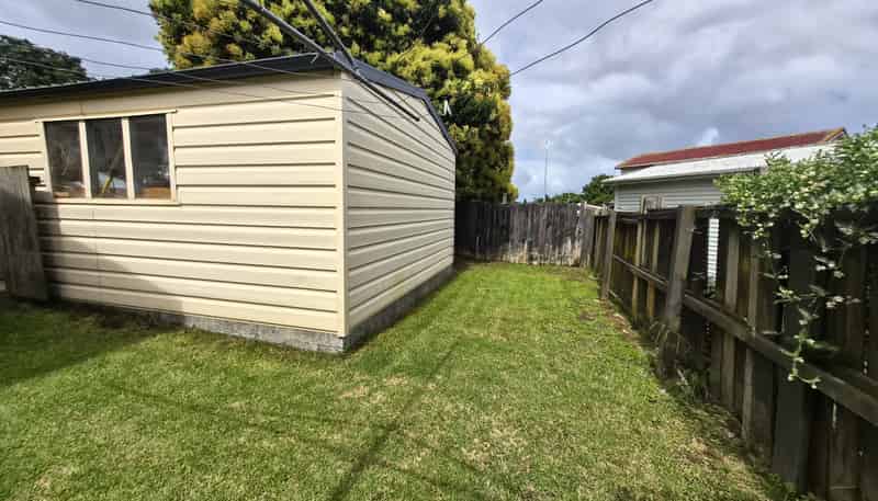 344 Roscommon Road, Clendon Park