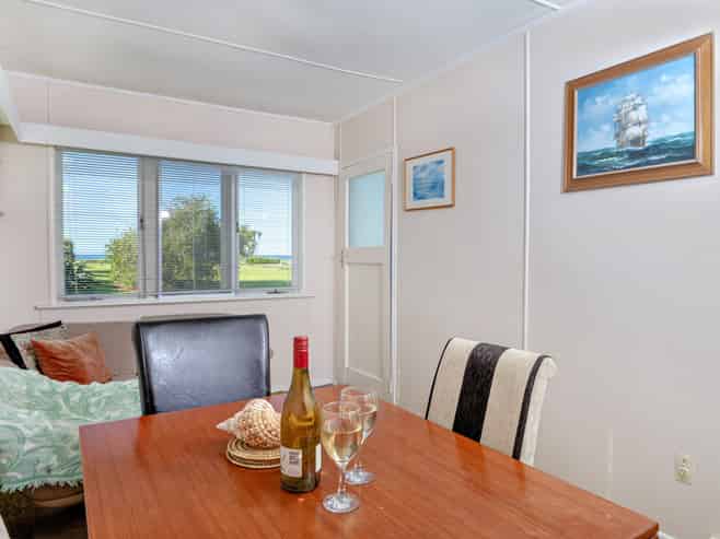 21 and 21A West End Road, Ohope