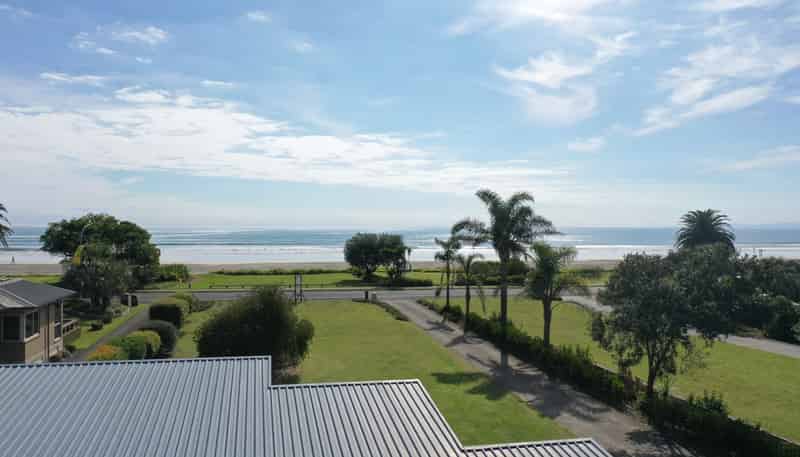 21 and 21A West End Road, Ohope