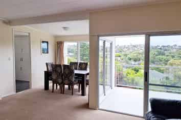 18 Shanaway Rise, Hillcrest