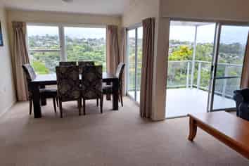 18 Shanaway Rise, Hillcrest