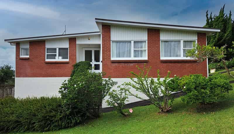 18 Shanaway Rise, Hillcrest