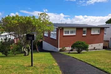 18 Shanaway Rise, Hillcrest