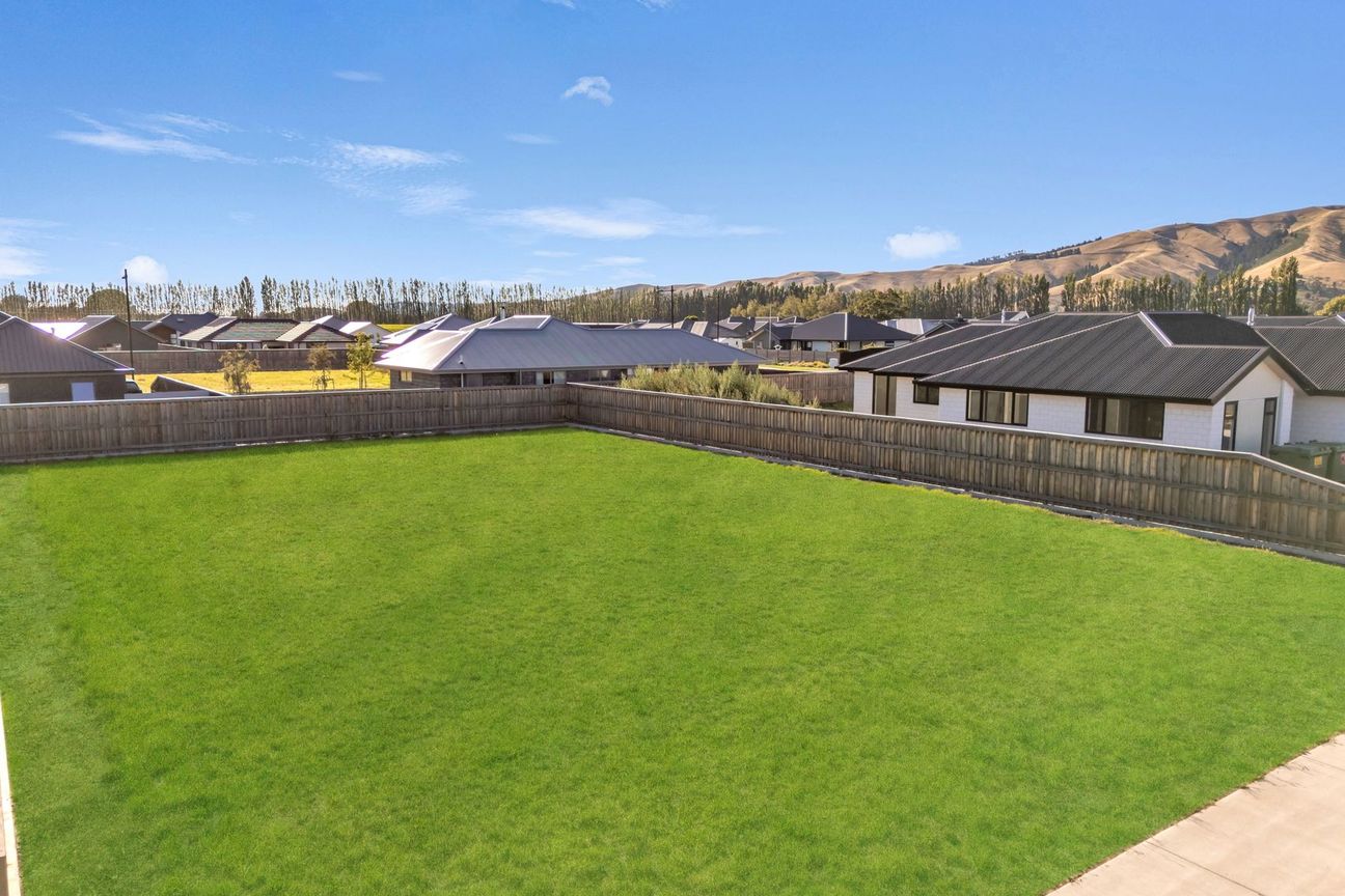 A blank canvas in a great location! - Aanzicht 2