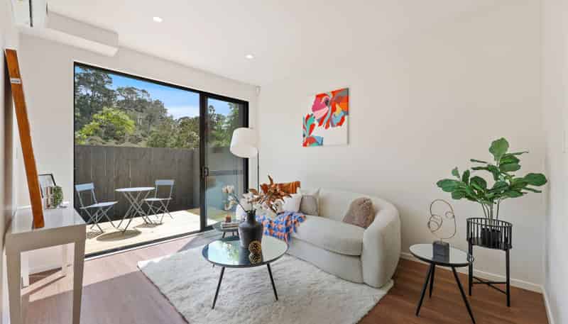 5/36 Woodside Road, Massey