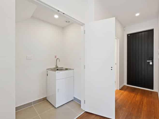 5/36 Woodside Road, Massey