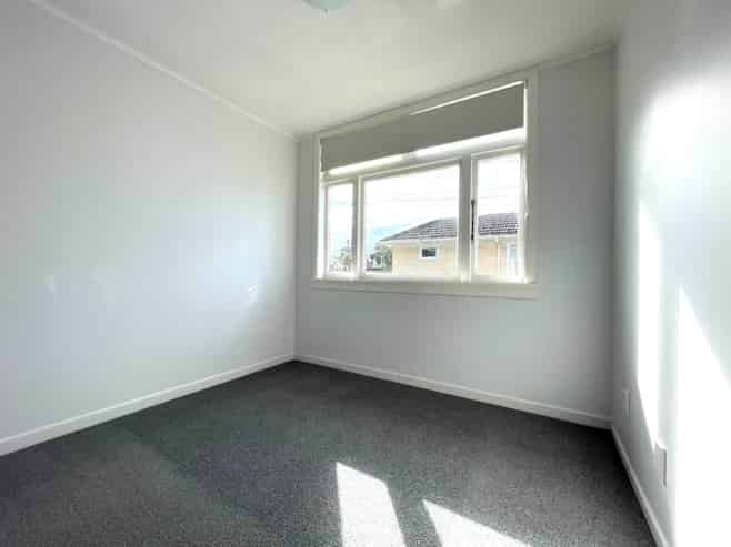 13 Reid Road, New Lynn