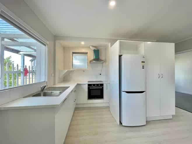 13 Reid Road, New Lynn