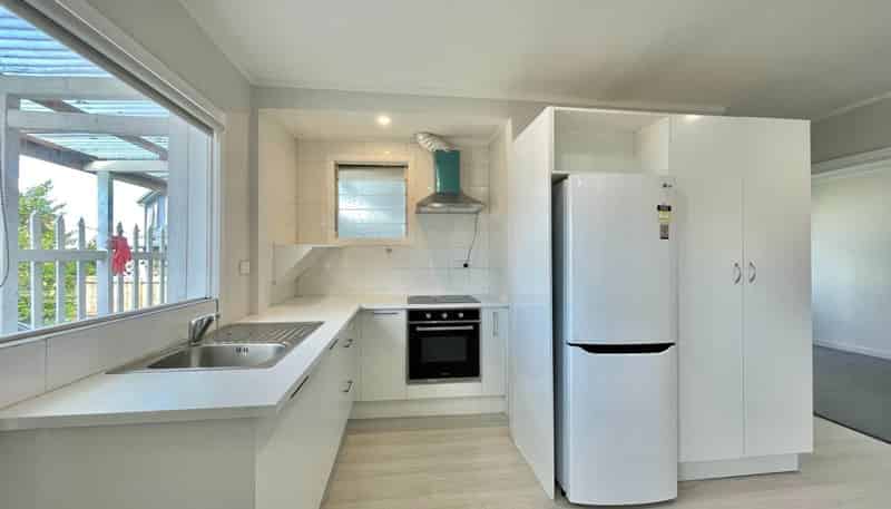 13 Reid Road, New Lynn