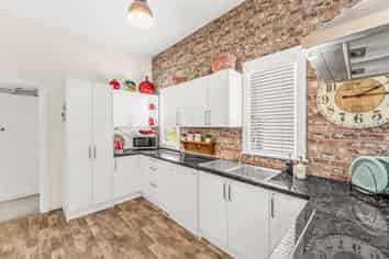 202 wai-iti road Timaru, Highfield