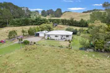 711 Blackhead Road, Porangahau