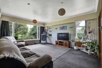 19 Clifford Road, Eltham