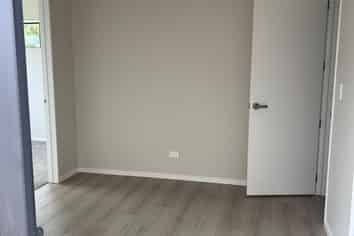 32A Castlebane Drive, Flat Bush