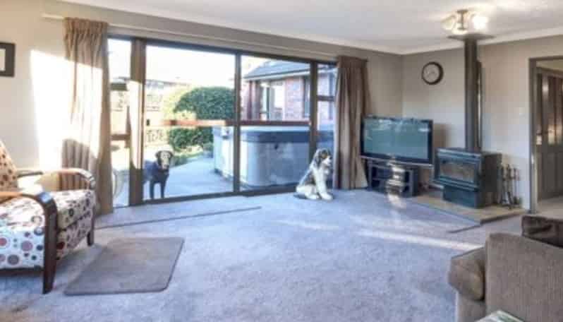 17 Wickliffe Street, Mosgiel