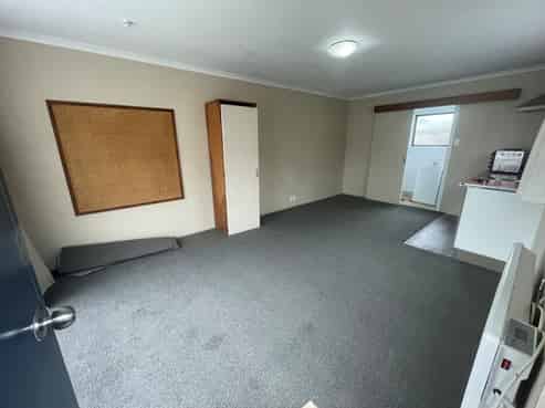 39d Maire Street, Inglewood