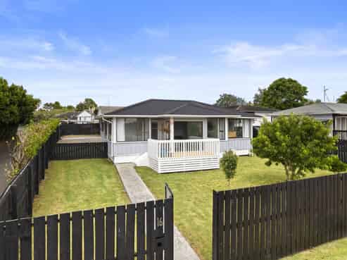 16 Frank Hewitt Street, Pukekohe