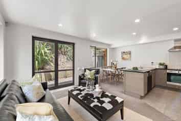 27A Henry Partington Place, Greenhithe