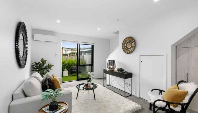 5/4 Johnston Grove, Taita