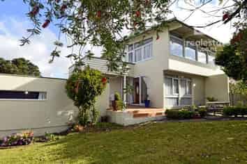 37 Coronation Road, Hillcrest