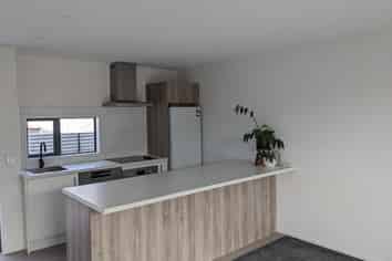 2/37 Grafton Street, Waltham