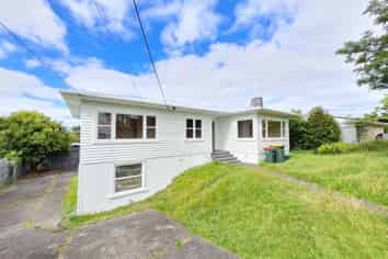 349 Wairau Rd, Glenfield