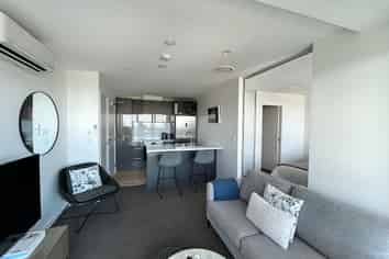 1007A/8 Lakewood Court, Manukau