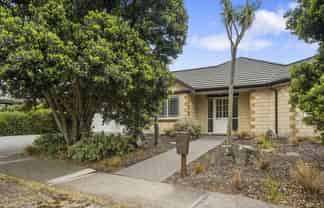 21 Kotuku Drive, Paraparaumu Beach