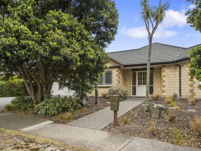 21 Kotuku Drive, Paraparaumu Beach