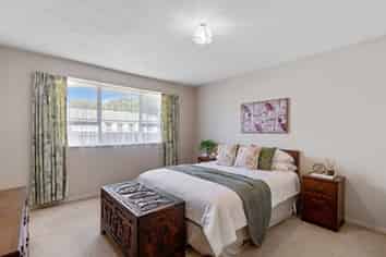 2/92A St Martins Road, Saint Martins