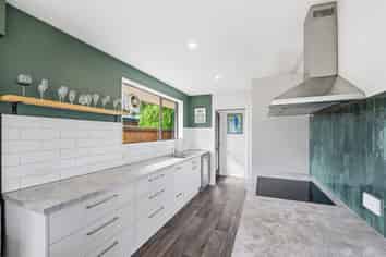 9 Terrace Road, Leithfield