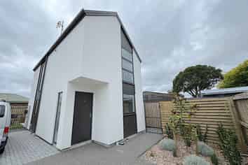 6/466 Main South Road, Hornby