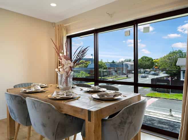 1/218 Balmoral Road, Mount Eden