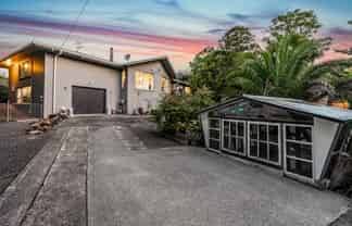 16 Ribblesdale Road, Henderson
