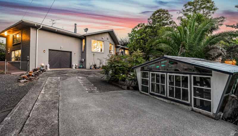 16 Ribblesdale Road, Henderson