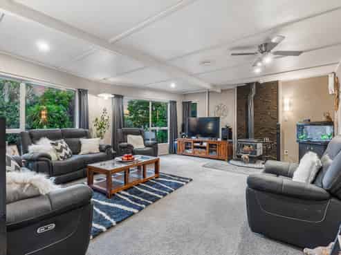 16 Ribblesdale Road, Henderson