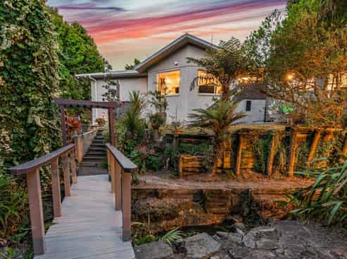 16 Ribblesdale Road, Henderson