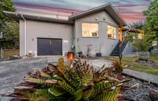 16 Ribblesdale Road, Henderson