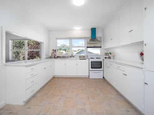 34 Kohekohe Street, New Lynn