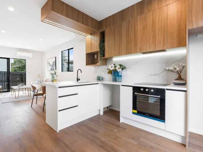 1/59 Godley Road, Green Bay