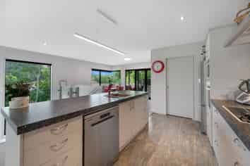 6a Kokako Place, Taradale