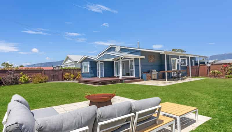 10 Orowaiti Road, Westport