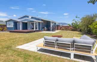 10 Orowaiti Road, Westport