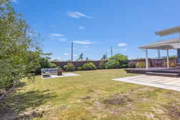 10 Orowaiti Road, Westport