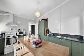 11 Kelvin Street, Aramoho