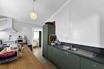 11 Kelvin Street, Aramoho