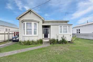 11 Kelvin Street, Aramoho