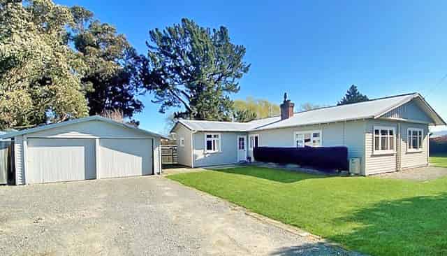 243  Douglas Road, Amberley