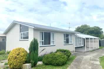 35 Bermuda Drive, Hornby