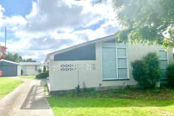 35 Bermuda Drive, Hornby